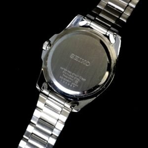 Seiko Blue Dial Quartz - Image 6