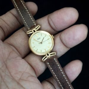 Seiko Ladies Snowflake Gold - Image 5