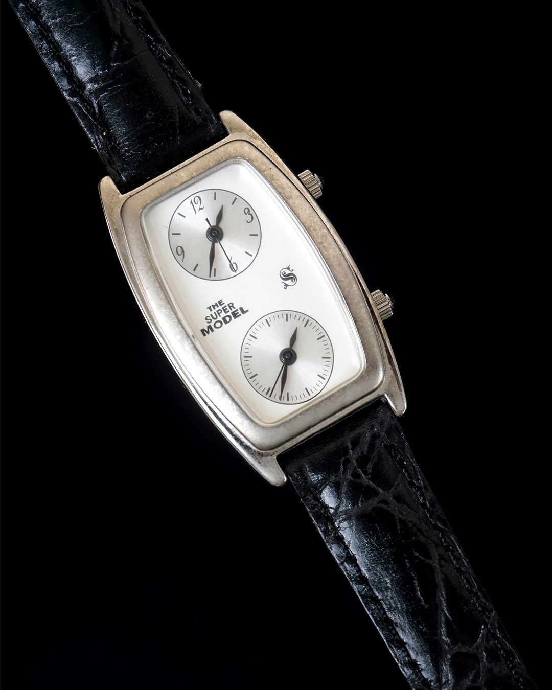 Dualtime The Super Model Swiss Quartz - Image 2