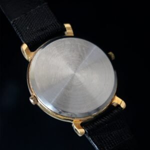 United Airlines Dualtime Vintage Swiss Quartz - Image 8