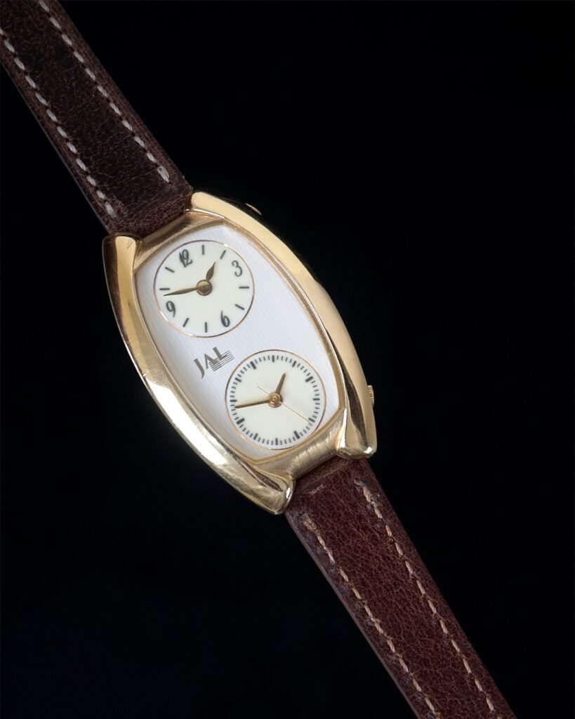 JAL Dualtime Japan Quartz Lumedial