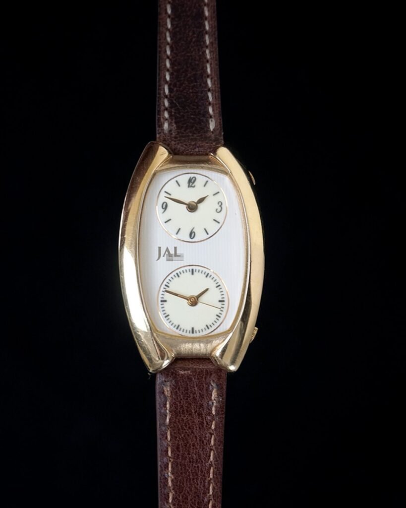 JAL Dualtime Japan Quartz Lumedial