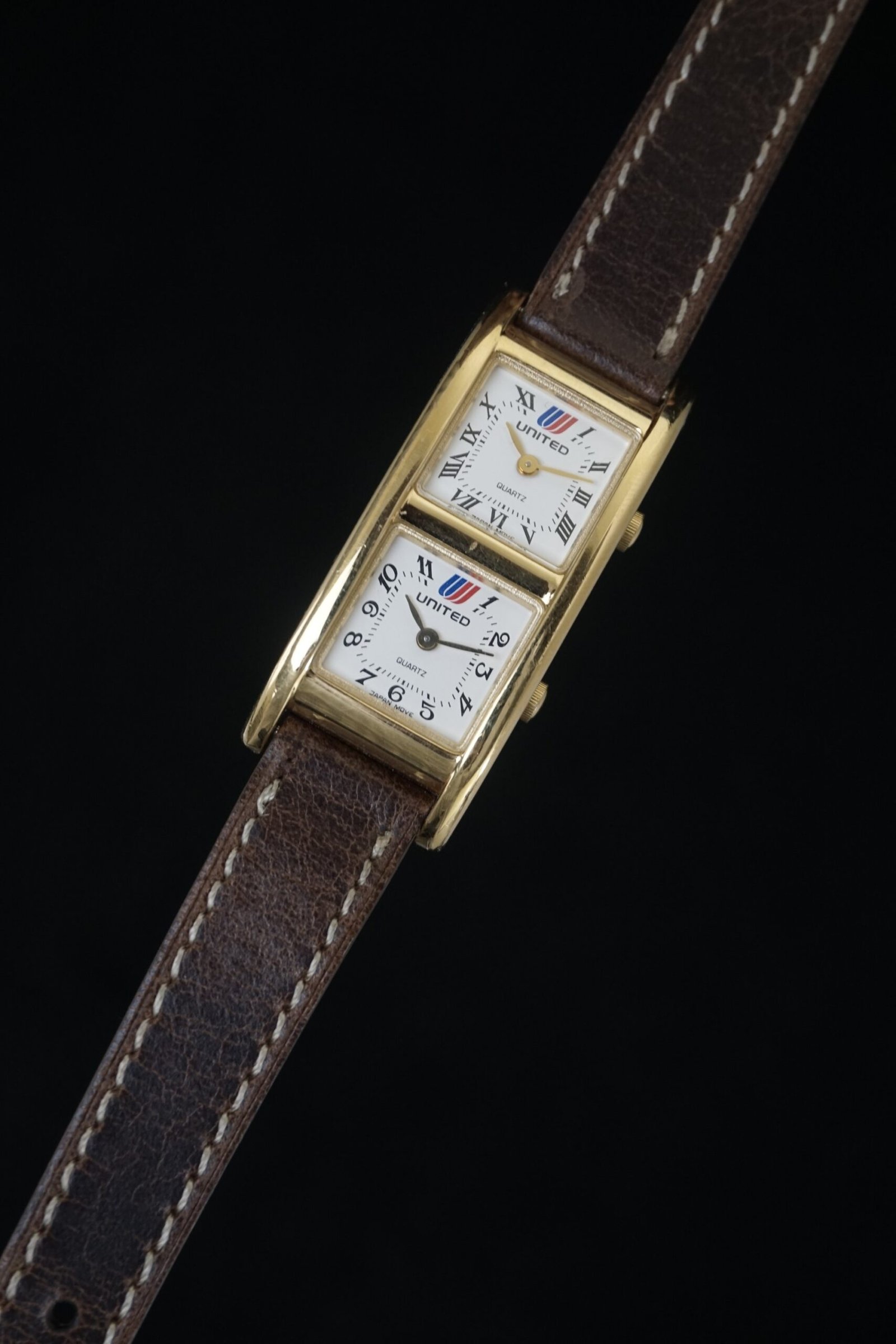 United Airlines Dualtime Tank Traveller Watch - Image 3