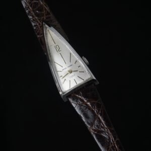 Daniel Perret Triangular Swissmade - Image 3