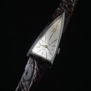 Daniel Perret Triangular Swissmade - Image 4