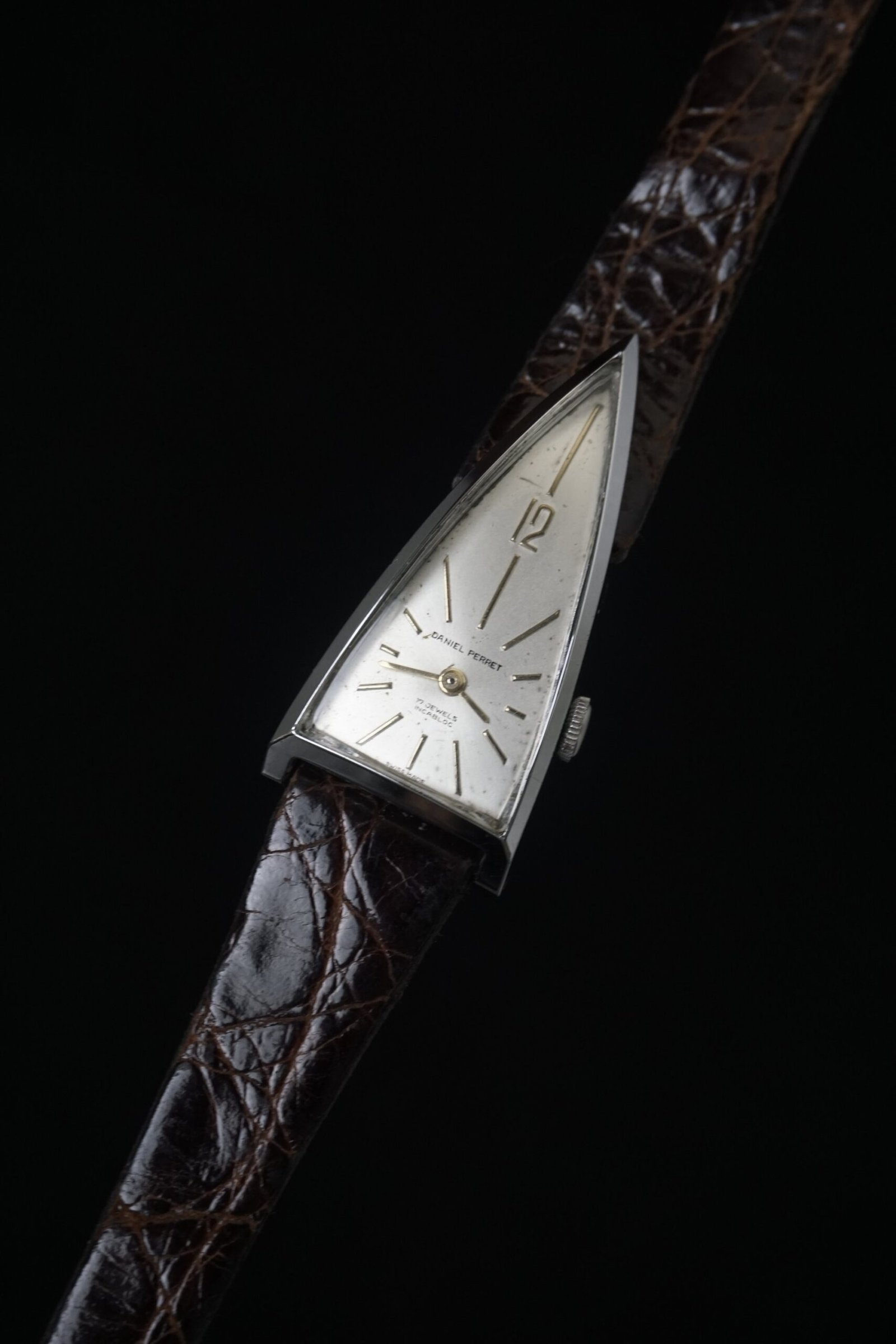 Daniel Perret Triangular Swissmade - Image 4