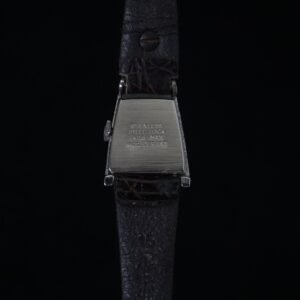 Daniel Perret Triangular Swissmade - Image 7