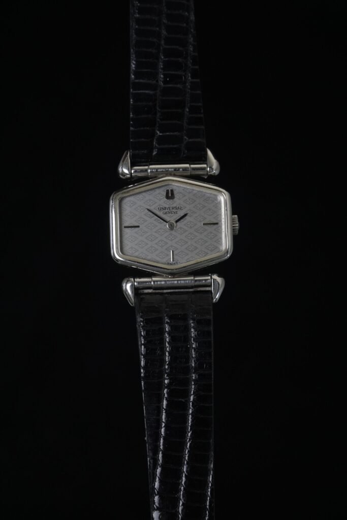 Universal Geneve Elongated Hexagon Ladies Pattern Dial