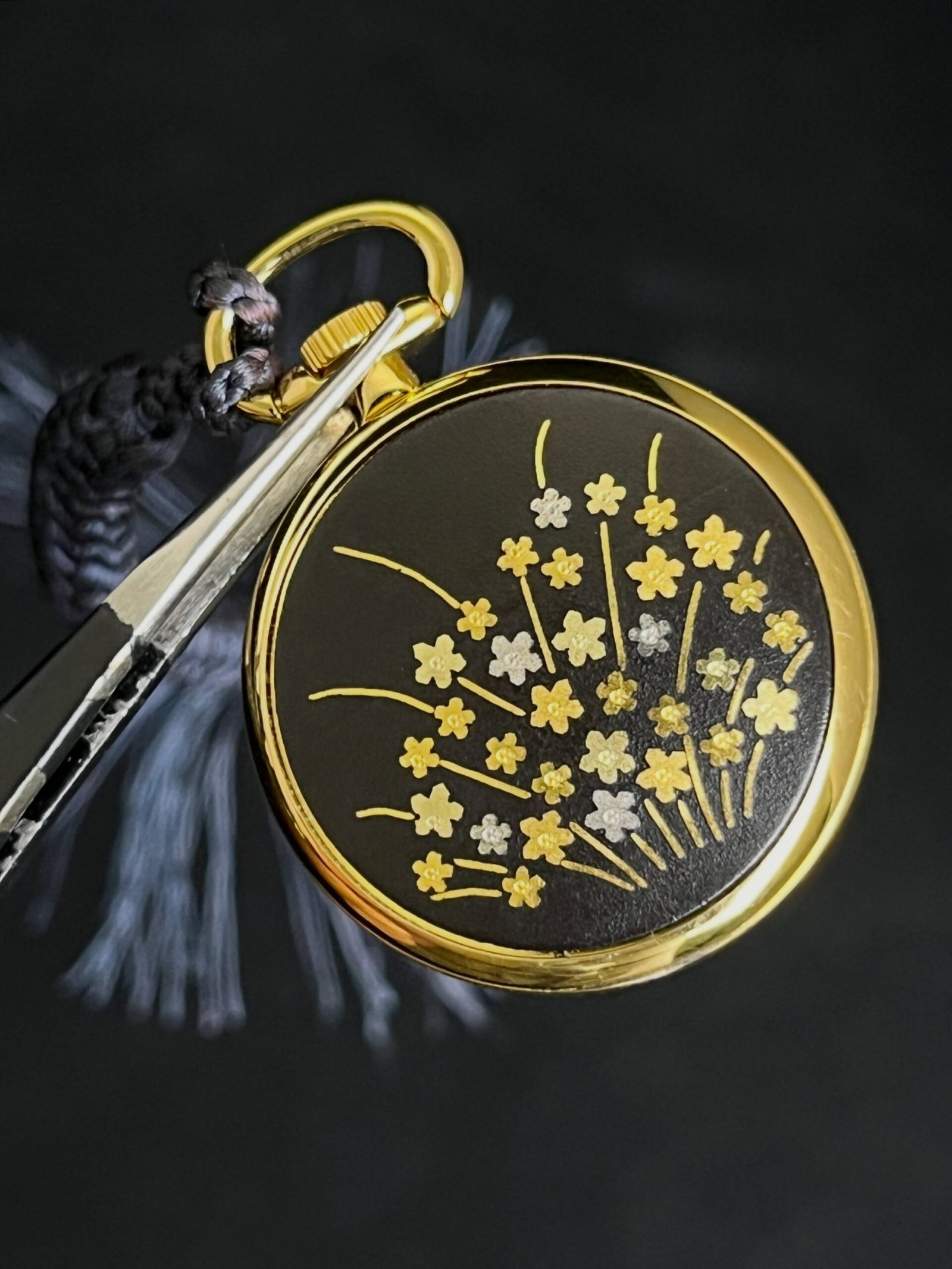 Citizen Pocket Watch Floral Case - Image 5