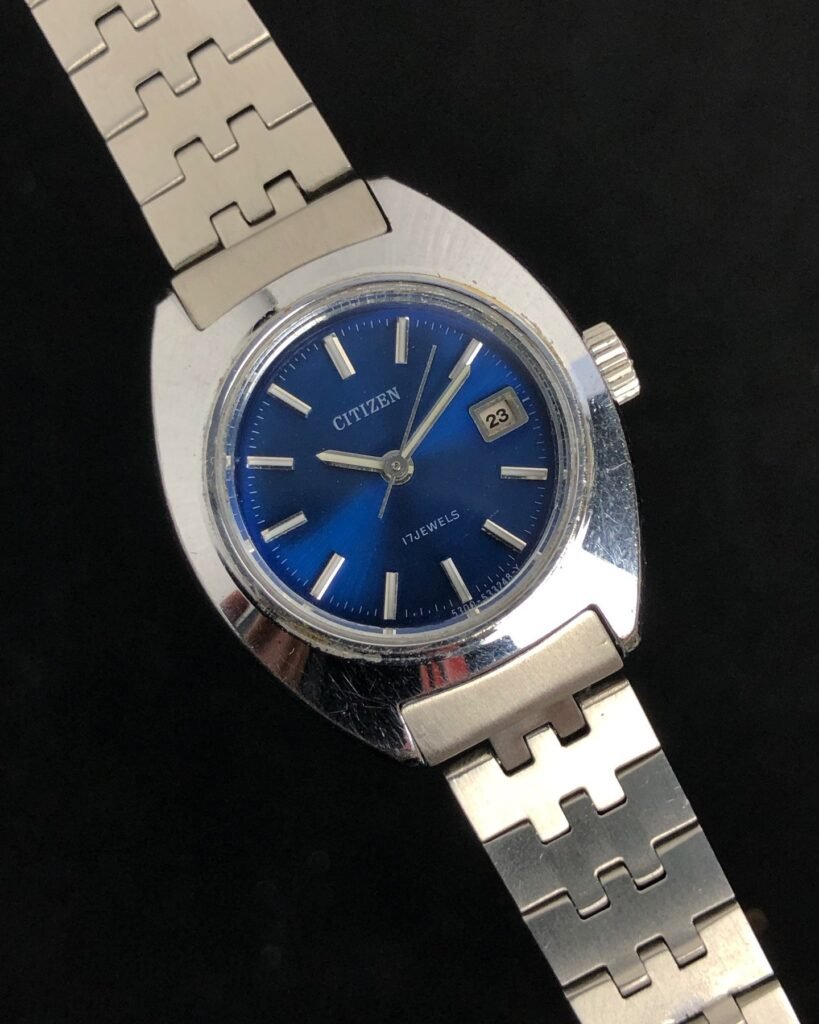 𝗖𝗶𝘁𝗶𝘇𝗲𝗻 𝗟𝗮𝗱𝗶𝗲𝘀 𝟭𝟳𝗝 1970
