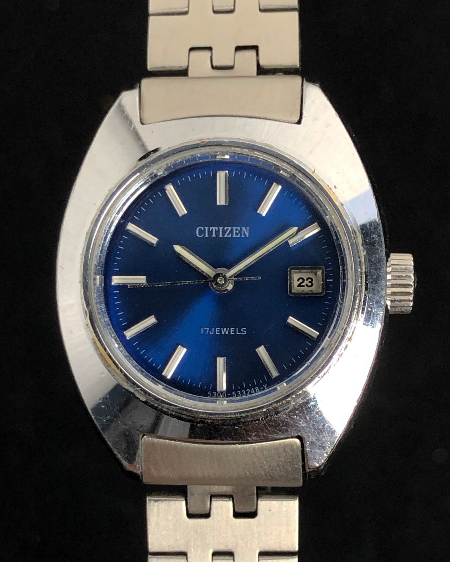 𝗖𝗶𝘁𝗶𝘇𝗲𝗻 𝗟𝗮𝗱𝗶𝗲𝘀 𝟭𝟳𝗝 1970 - Image 2