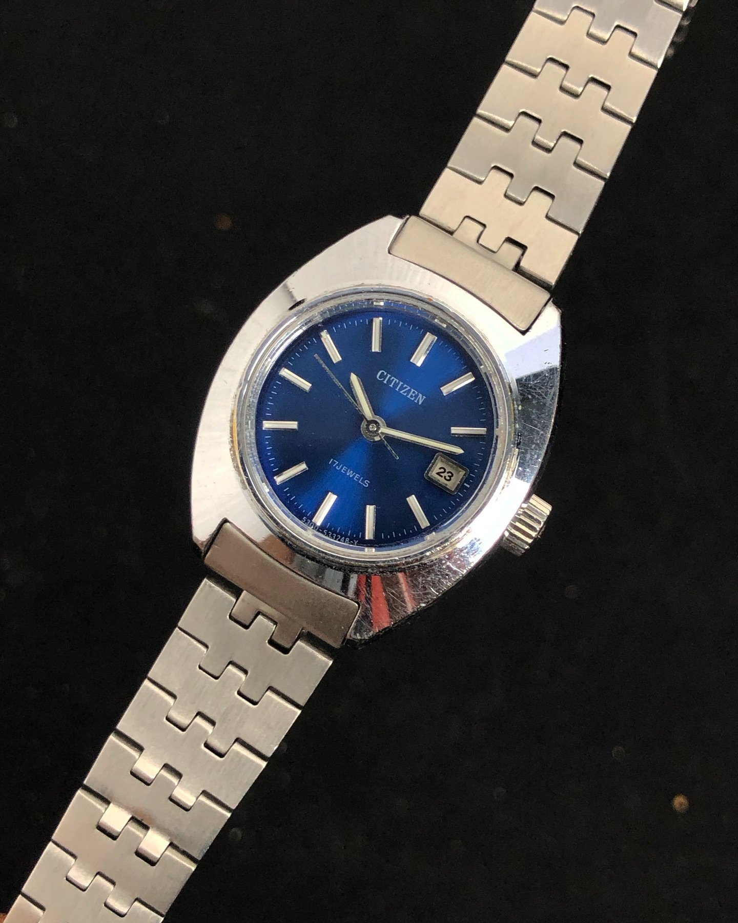 𝗖𝗶𝘁𝗶𝘇𝗲𝗻 𝗟𝗮𝗱𝗶𝗲𝘀 𝟭𝟳𝗝 1970 - Image 7