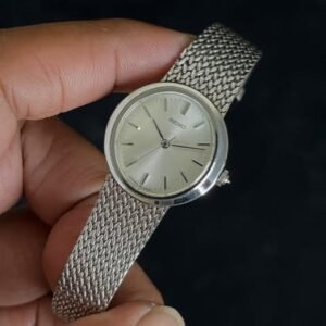 Seiko Quartz Integrated Bracelet - Image 6