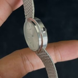 Seiko Quartz Integrated Bracelet - Image 7