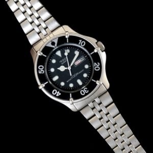 Citizen Vega Diver’s Midsize Balck Dial - Image 4