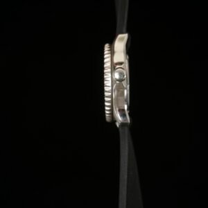 Citizen Vega Midsize Diver Tiffany Dial - Image 6