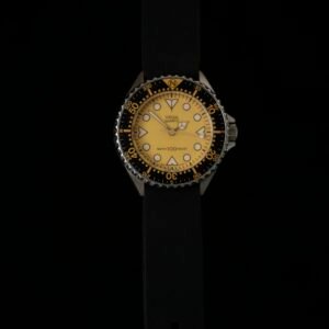 Citizen Vega Midsize Diver Yellow Dial - Image 2