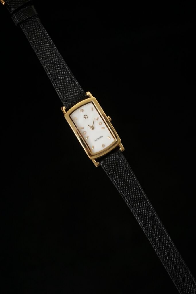 Aigner Cremona Tank Square