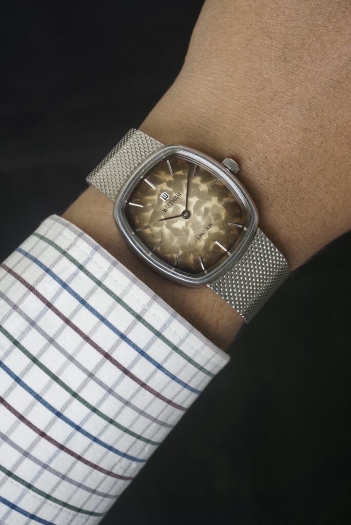 Waltham Lincoln Smoky Tiger Eye