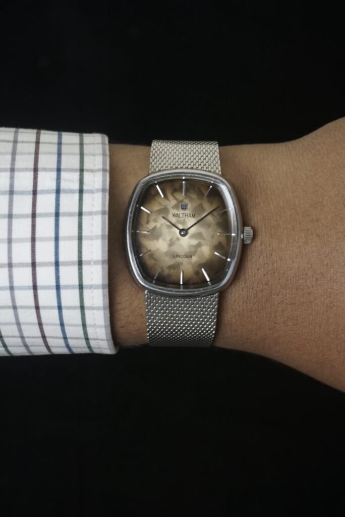 Waltham Lincoln Smoky Tiger Eye
