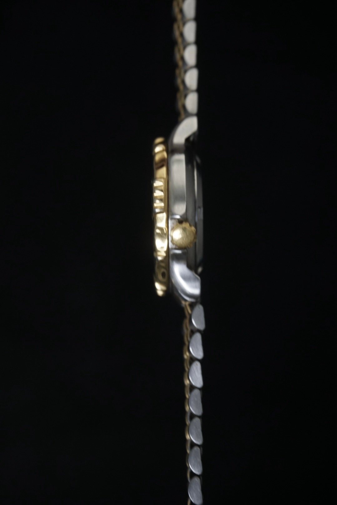 Citizen Oxy Diver’s Twotone Midsize WR 200m - Image 7