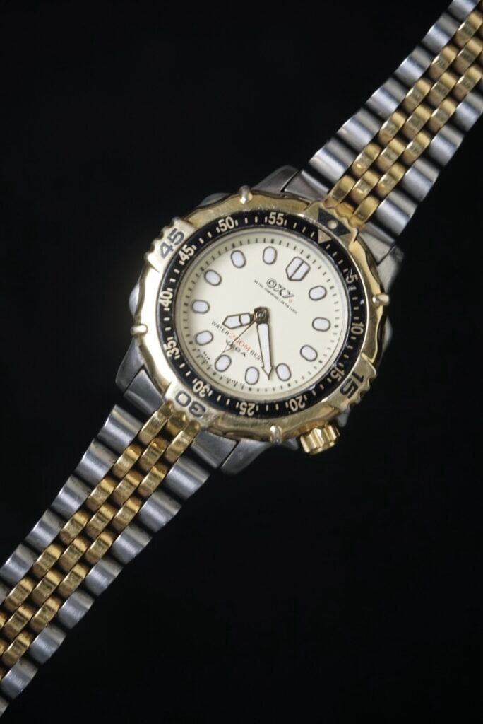 Citizen Oxy Diver’s Twotone Midsize WR 200m