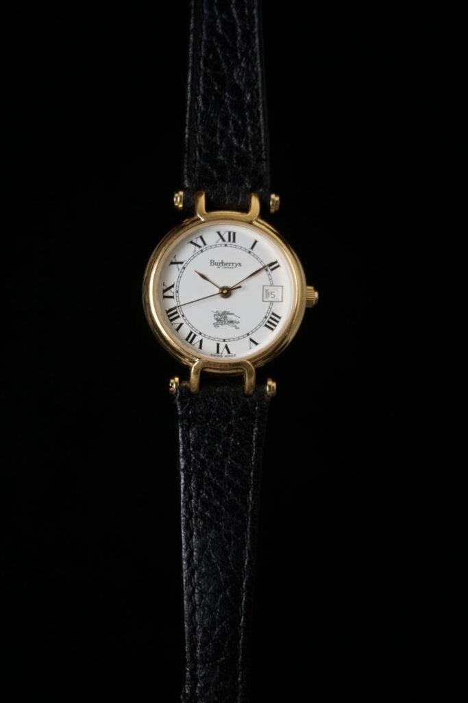 Burberrys Quartz Date Ladies