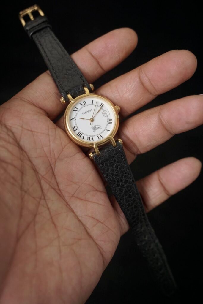 Burberrys Quartz Date Ladies