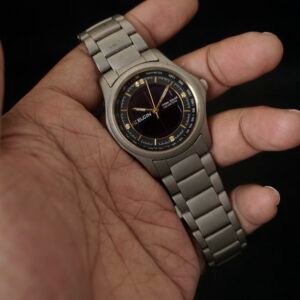 Elgin Quartz Titan Solar - Image 3