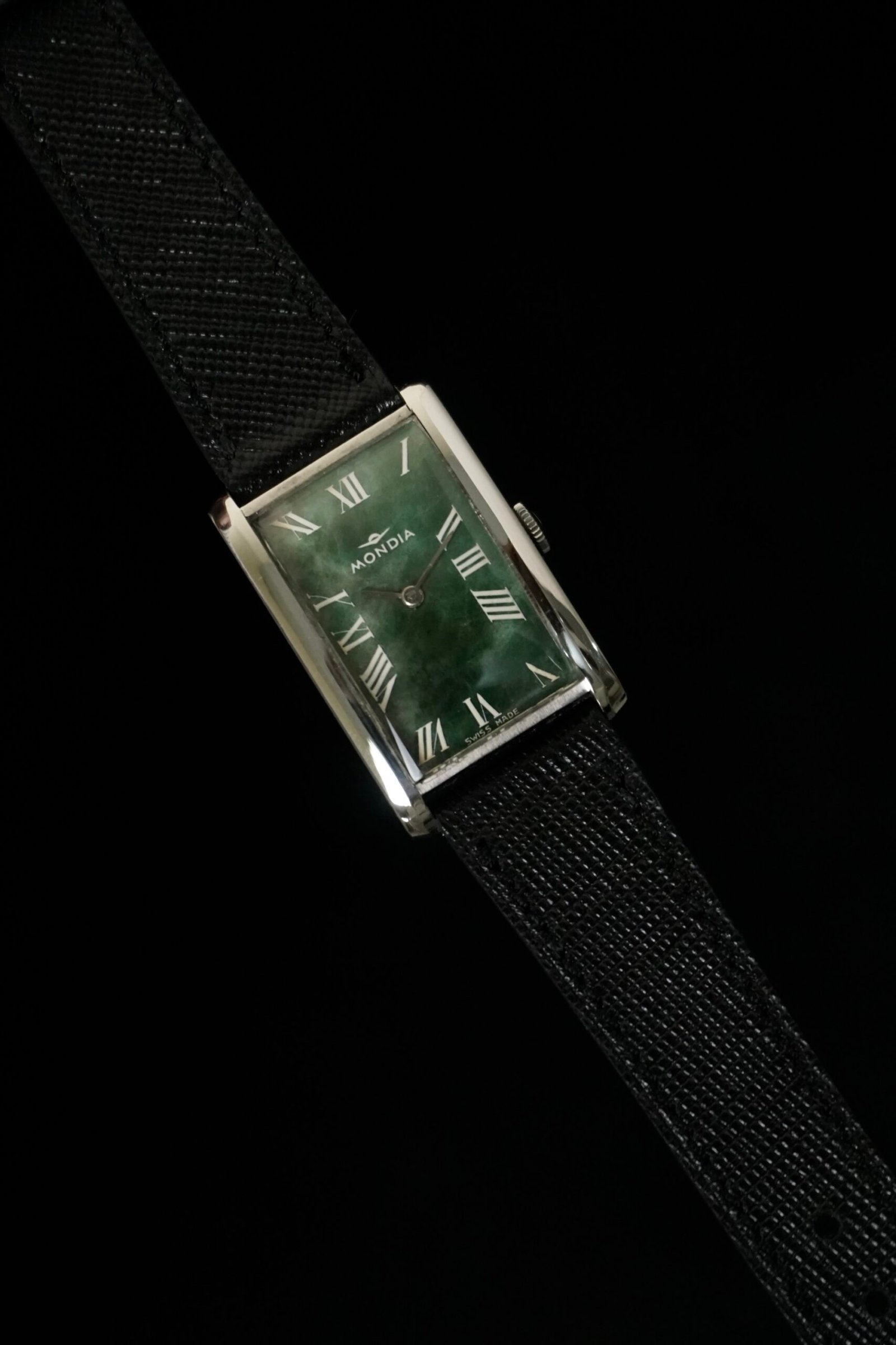 Mondia Green Stone Tank Regtangle - Image 3